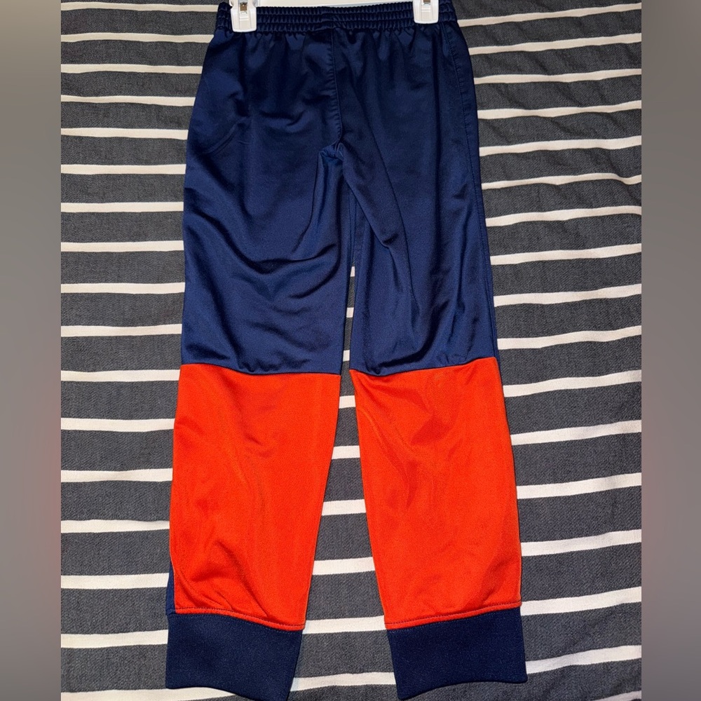Nike Set with Color blocking - Picture 7 of 8